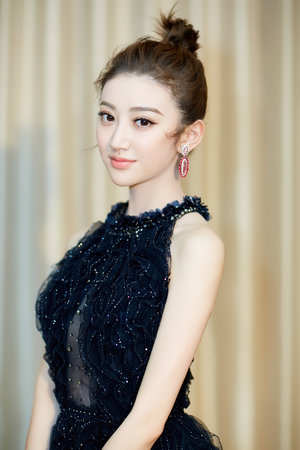 修炼时被徒弟们轮流欺负